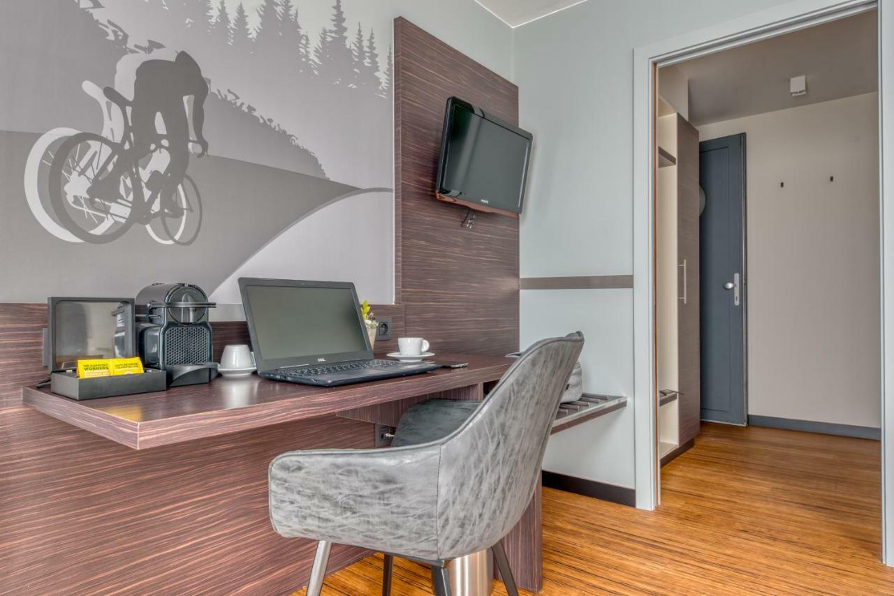 Le Merceny Motel Бастонь Номер фото
